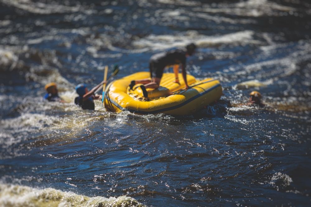 Long Island is surrounded by water, so it is only natural that many residents and visitors alike want to partake in boating activities. Lawyer for Victims of Boat Accidents near Long Island, NY area